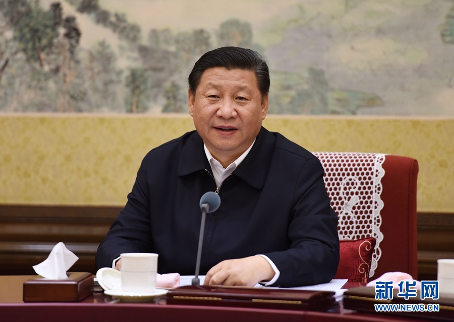12月28日至29日，中共中央政治局召開(kāi)專(zhuān)題民主生活會(huì)，對(duì)照檢查踐行“三嚴(yán)三實(shí)”情況，討論研究加強(qiáng)黨風(fēng)廉政建設(shè)措施。中共中央總書(shū)記習(xí)近平主持會(huì)議并發(fā)表重要講話(huà)。新華社記者 李學(xué)仁 攝 