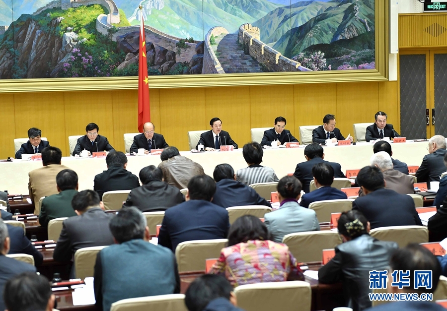 1月13日，中共中央政治局委員、中宣部部長(zhǎng)、全國(guó)“掃黃打非”工作小組組長(zhǎng)劉奇葆在北京出席第三十次全國(guó)“掃黃打非”工作電視電話會(huì)議。新華社記者 李濤 攝