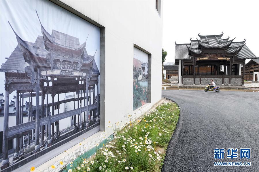 （新華全媒頭條·搶救古民居·圖文互動）（5）當古民居遇上城鎮(zhèn)化，如何留住鄉(xiāng)愁？
