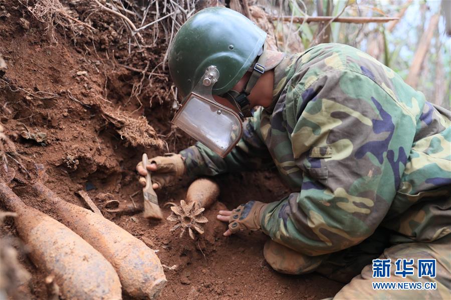 （圖文互動）（1）和平年代，離死神最近的人——南部戰(zhàn)區(qū)陸軍云南掃雷大隊邊境掃雷排爆記事