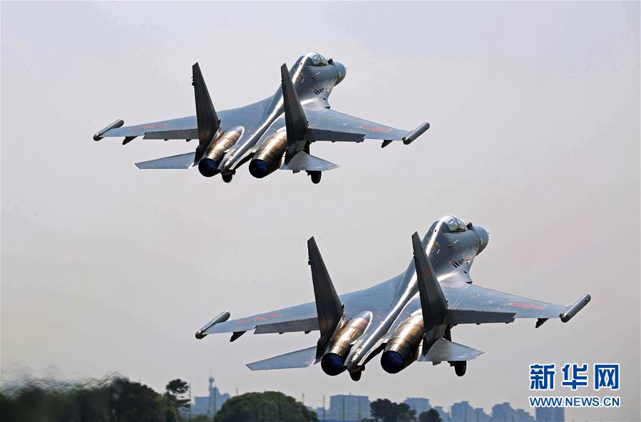 （新華全媒頭條·圖文互動）（5）戰(zhàn)鷹，為祖國奮飛——記空軍航空兵某旅旅長、特級飛行員郝井文