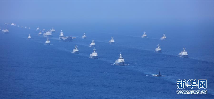 （新華全媒頭條·強(qiáng)軍思想引領(lǐng)新征程·圖文互動(dòng)）（9）那一刻，我們光榮接受檢閱