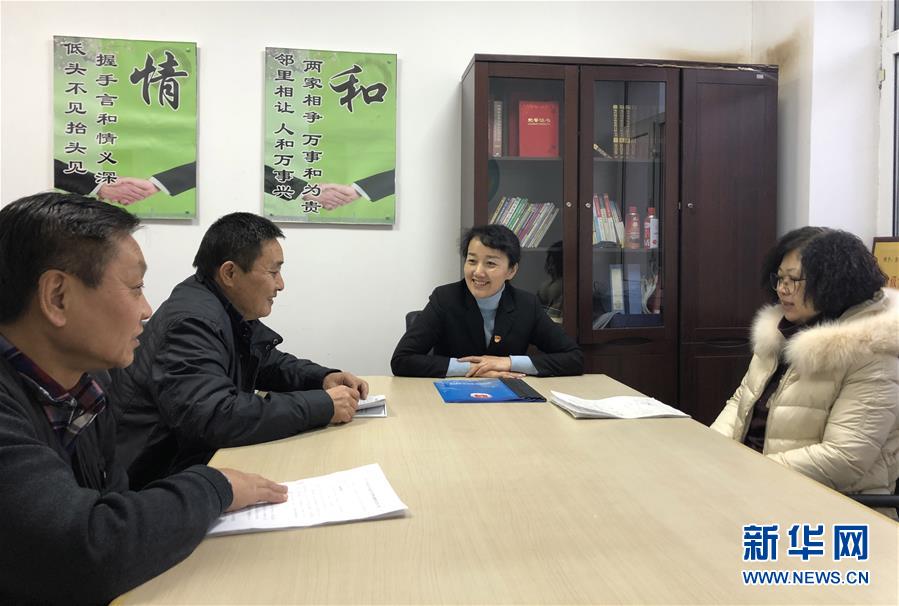 （在習(xí)近平新時(shí)代中國特色社會(huì)主義思想指引下——新時(shí)代新作為新篇章·圖文互動(dòng)）（4）歡樂的“精氣神兒”從哪來？——“東北小延安”用“文化密鑰”解鎖基層治理