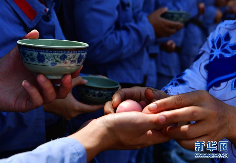 （新華全媒頭條·不忘初心、牢記使命——記者再走長征路·圖文互動）（4）風展紅旗如畫——來自長征出發(fā)地長汀、寧化的紅色信仰報告 