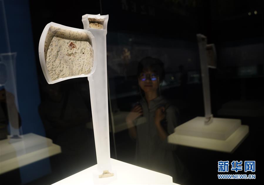 (文化)(3)“良渚與古代中國(guó)——玉器顯示的五千年文明”展亮相故宮
