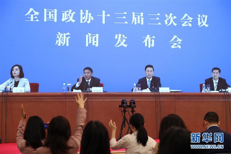 （兩會進(jìn)行時·圖文互動）（2）初夏“回歸”，今年全國兩會怎么開？