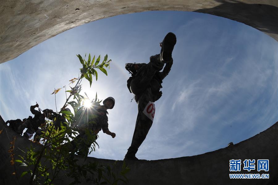 （在習(xí)近平強(qiáng)軍思想指引下·我們在戰(zhàn)位報(bào)告·圖文互動）（4）數(shù)字化勁旅的“士兵突擊”——陸軍第82集團(tuán)軍某部牢記囑托練兵備戰(zhàn)記事