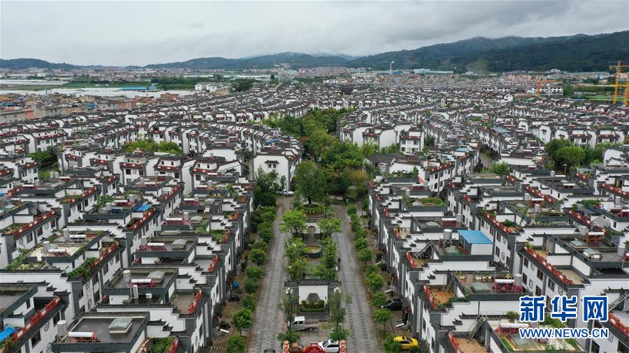 （走向我們的小康生活·圖文互動(dòng)）（1）“云南第一村”，共同富裕為什么能？