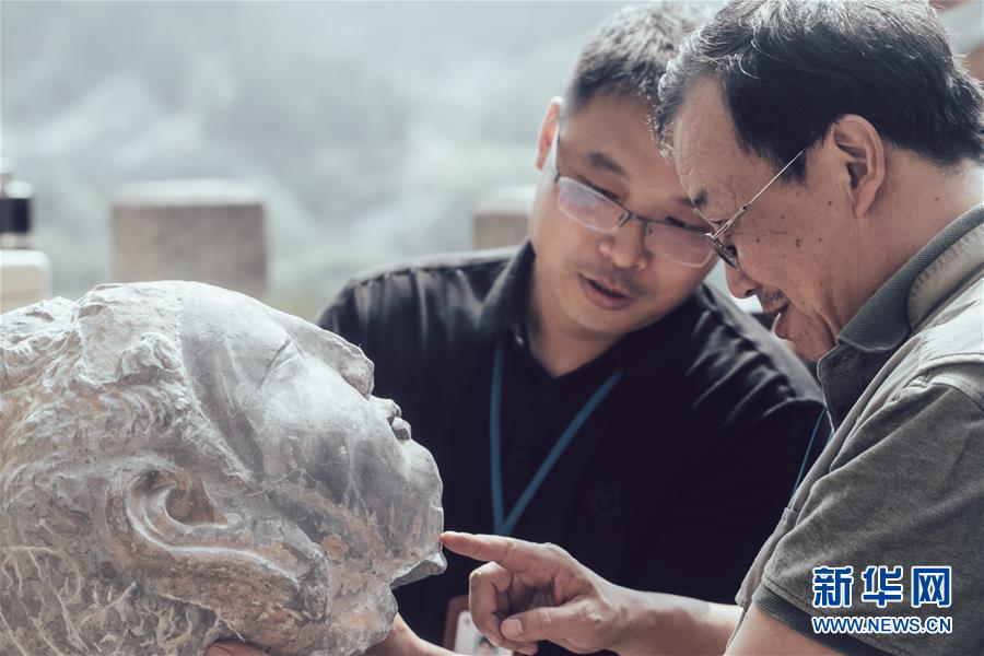 （圖文互動(dòng)）（3）合體了，龍門(mén)石窟流散佛首首次實(shí)現(xiàn)“數(shù)字復(fù)位”