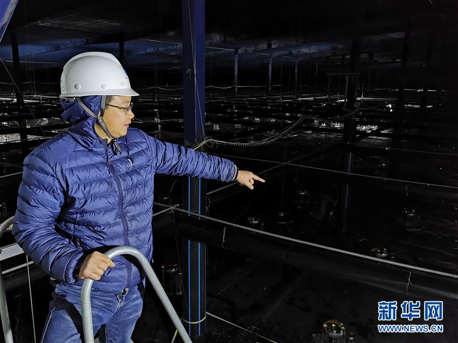 （青春的夢(mèng)想 青春的奮斗·圖文互動(dòng)）（2）年輕，就要無悔擔(dān)當(dāng)——青春在奉獻(xiàn)中閃光
