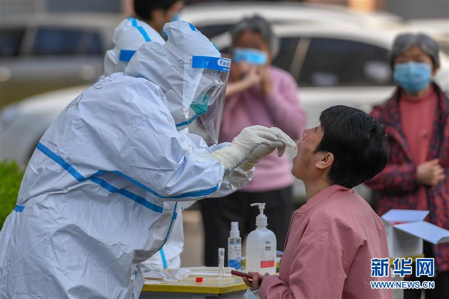 （新華全媒頭條·兩會精神看落實·圖文互動）（5）整體謀劃、系統(tǒng)升級、全面提升——落實全國兩會精神織牢織密公共衛(wèi)生防護網(wǎng)