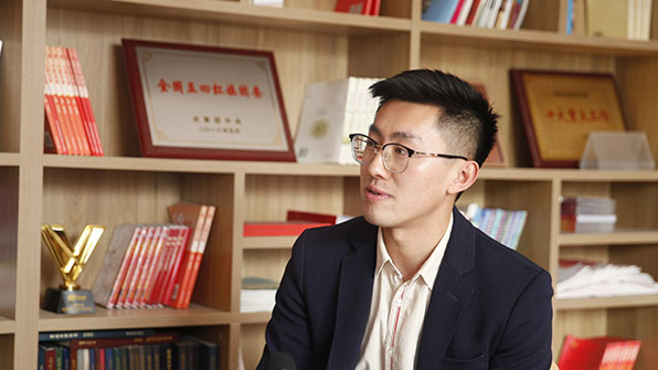 “鋼鐵人”是怎樣煉成的？