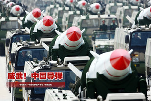 東風威武！回顧大閱兵中的中國導彈