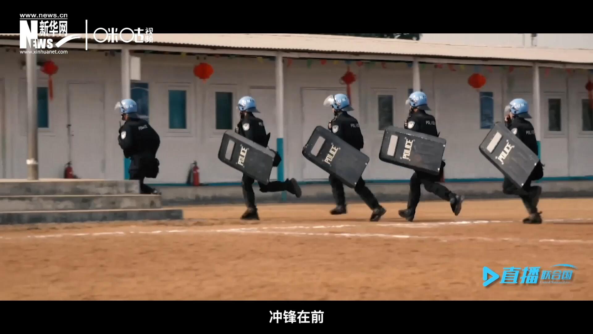 有這樣一支隊伍，他們不畏艱險，沖鋒在前，頭戴藍盔，為和平而戰(zhàn)，他們的名字叫做聯(lián)合國維和部隊。