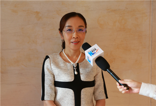 把增強(qiáng)黨的凝聚力、戰(zhàn)斗力與提高企業(yè)競(jìng)爭(zhēng)力、創(chuàng)造力有機(jī)融合。