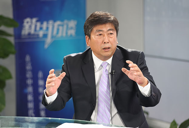 最根本的就是錢從哪里來、人往哪里去。