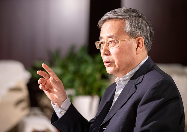 爭取三年以后，銀行業(yè)對民營企業(yè)的貸款占新增公司類貸款的比例不低于50%