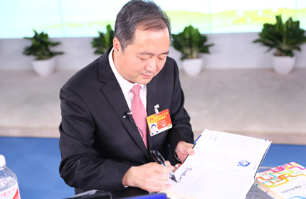 “創(chuàng)新不僅是技術(shù)創(chuàng)新、管理創(chuàng)新，還有商業(yè)模式的創(chuàng)新。”