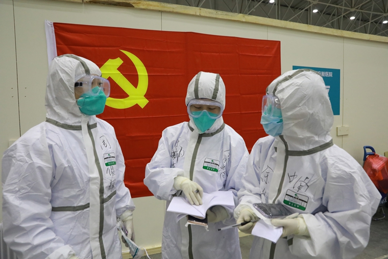 辛識(shí)平：黨員站立的位置，就是守護(hù)人民的防線