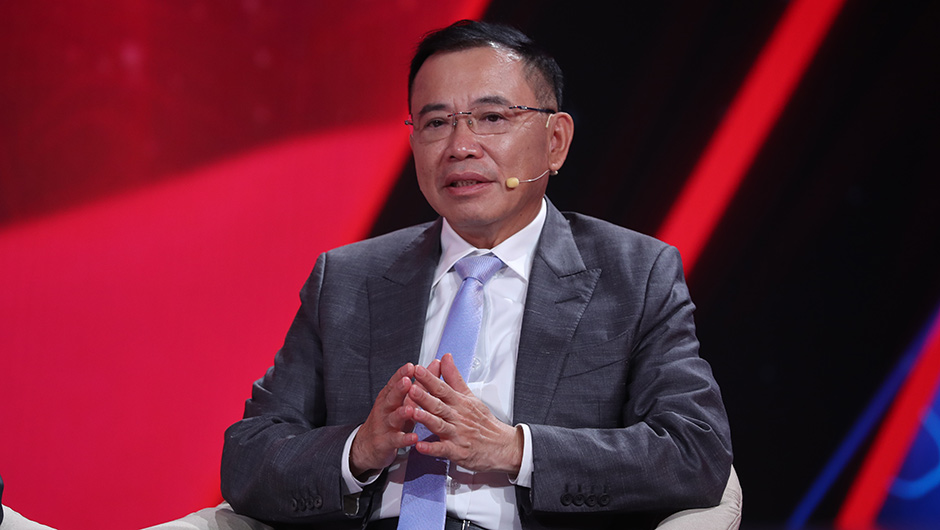 TCL創(chuàng)始人、董事長李東生解答網(wǎng)友問題