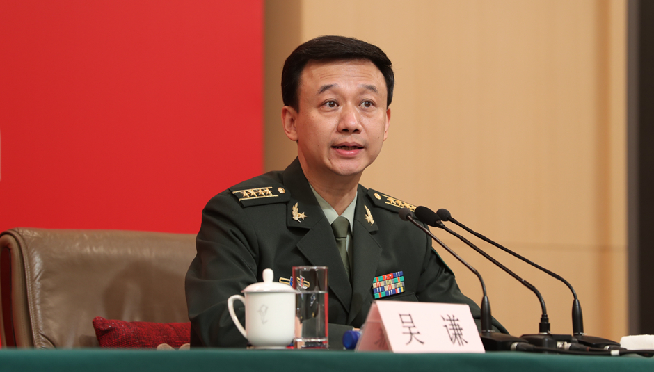 國防部新聞局局長、國防部新聞發(fā)言人吳謙大校介紹相關(guān)情況