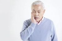 【健康解碼】牙疼的時(shí)候喝冰啤酒會(huì)緩解牙痛嗎？