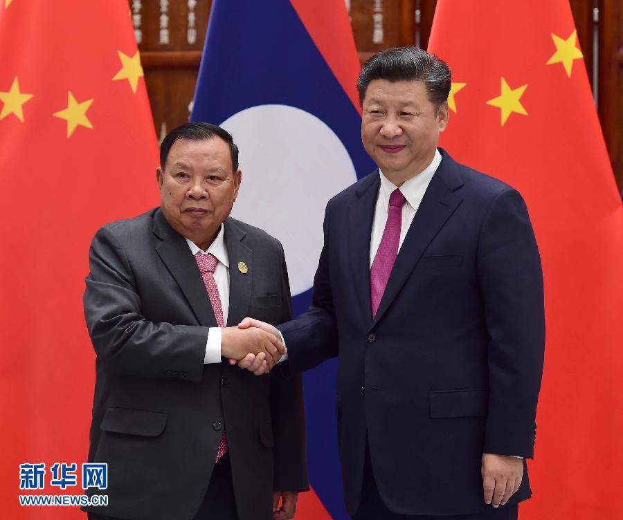 9月2日，國(guó)家主席習(xí)近平在杭州會(huì)見老撾國(guó)家主席本揚(yáng)。新華社記者張鐸攝